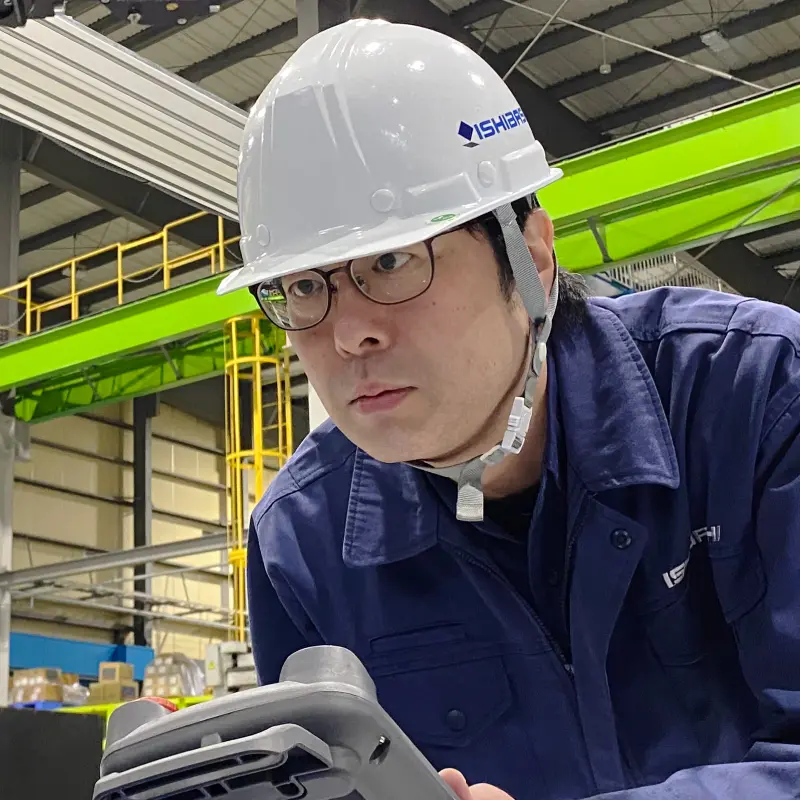 先輩社員の写真